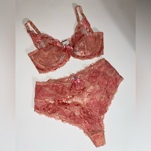 Agent Provocateur Lingerie Lula Set Pink Lace Bra and High Waisted Briefs — 36D